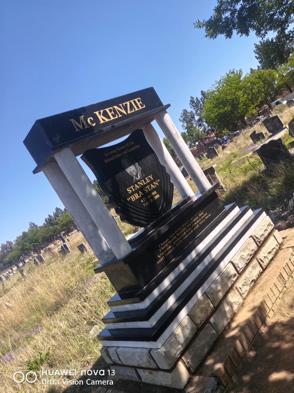 Premium pillared memorial with canopy and photo portrait